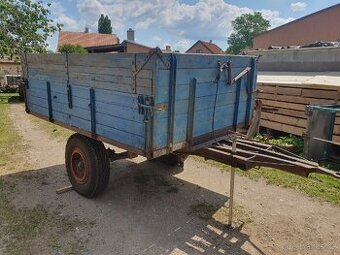 Vlečka za traktor