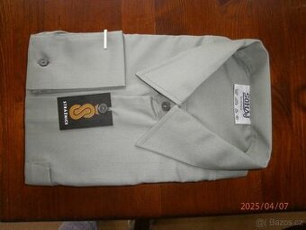 Khaki košile
