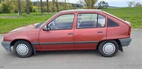 OPEL KADETT E - 1,6i 55KW 1989