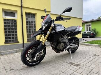 Aprilia SMV Dorsoduro 750