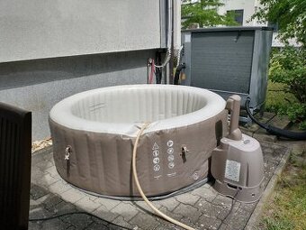 Daruji za odvoz vířívku Intex PureSpa pro 4 osoby