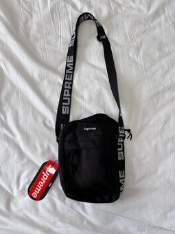 Suprem Shoulder Bag
