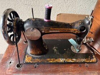 Šicí stroj Singer - 1