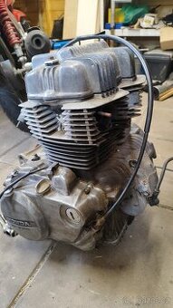 Motor Honda CB 400N 5q
