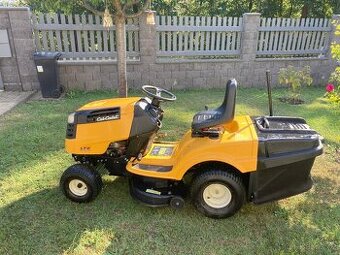 Prodám traktůrek Cub Cadet LT2