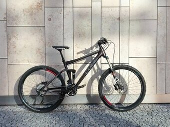 Cube Stereo 140 HPA 27,5 vel. L roku 2015