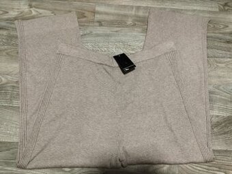 Prodám nové teplé kalhoty vel.50/52 z.Maxi Blue/ Tako