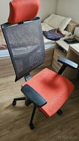 Kancelářské židle Antares - oranžové a zelené