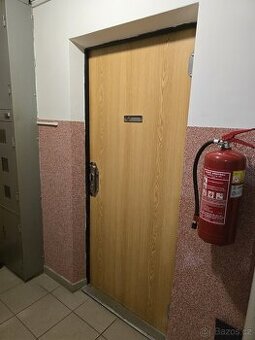 Prodej bytu 3+1 ve Štětí (Stračenská 615) - 1