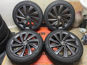 OCTAVIA 4 R18 NOVÁ ZIMNÍ SADA PERSEUS 225/45/18 95V 2024