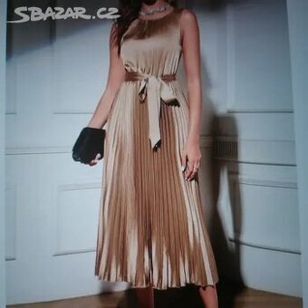 Luxusní večerní šaty vel.42-44