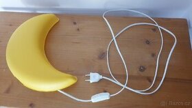 Svítidlo Ikea žlutý Měsíc do dětského pokoje