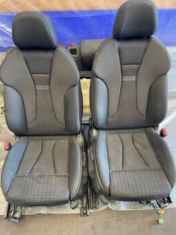 Audi A3 Sportback 8V - Sada sedaček