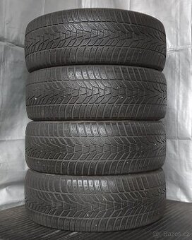 Zimní pneumatiky Hankook 235/45 R20 č. AP223