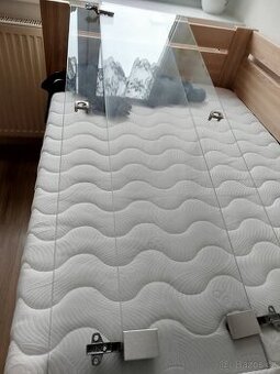 Skleněná dvířka z panty - 1