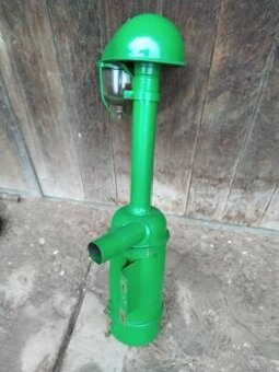 Prodám vzduchový filtr  na ZETOR25 i se skleničkou