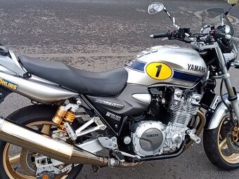 Krásná Yamaha XJR 1300, vstřikování, bez investic