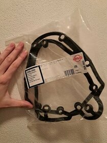 Těsnění hlavy válce