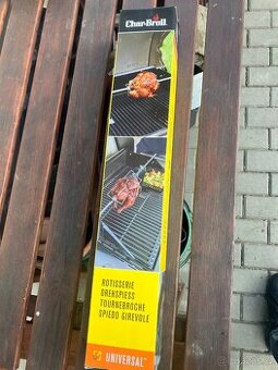UNIVERZÁLNÍ ROTISSERIE CHAR-BROIL
