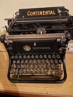 Starý psací stroj