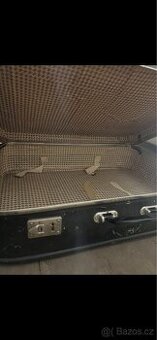 Starožitný kufr “papírák”