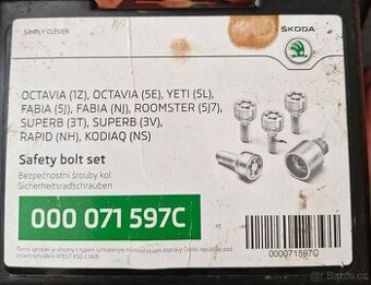 Prodám sadu bezpečnostních šroubů