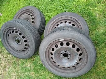 Kola Letní pneu 205/55R16 disky koncern
