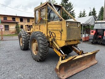LKT 81 Turbo lesní kolový traktor