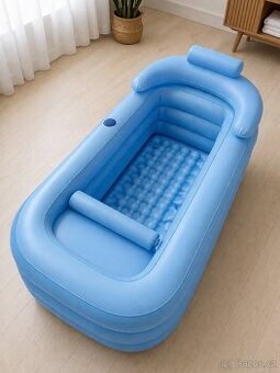 Nafukovací vana s opěrkou hlavy