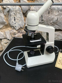 Profi neměcký mikroskop Hertel a Reuss Kessel s přisvítem vč