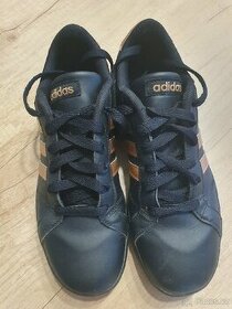 Dívčí Adidas boty - 1
