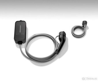 BMW Flexible Fast Charger - NOVÁ (zabalená)