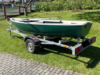 Laminátová loď, člun, pramice MS Composite 4,4m, vozíku
