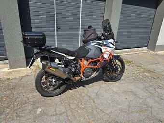 KTM 1090 adventure R