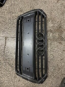 Audi a4 b9 maska