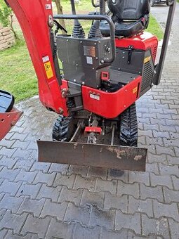 Minibagr Digger D130HD