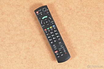 Dálkový ovladač pro TV značky PANASONIC