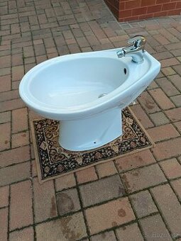Standartní bidet kompletní - 1