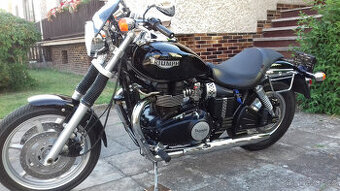 Triumph Speedmaster - 1