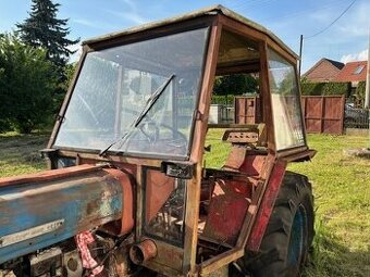Kabina Zetor