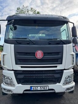 Tatra Phoenix 6x6 T 158/II