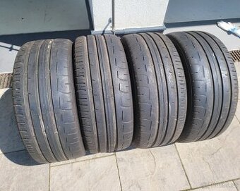 Dunlop Sportmaxx RT2 245/45/18 Letní 4KS