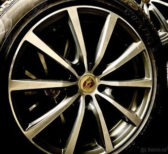 Alu kola Porsche Macan zimní sada Pirelli