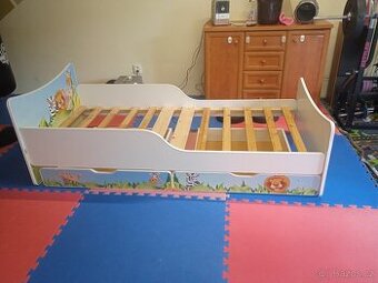Dětská postel