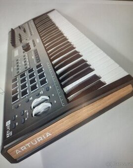 Prodám midi klávesy Arturia keylab mkII 61