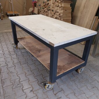 Pracovní stůl na kolečkách 180x90