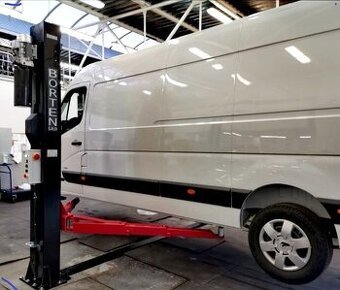 Dvousloupový zvedák 5000 kg BOR5000E  NOVÝ NEPOUŽITÝ rv2025