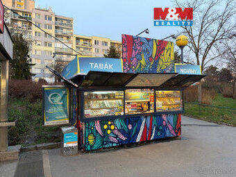 Prosperující trafika přímo u vstupu do metra, Praha 4 - Háje