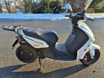 Elektrický skůtr E-max