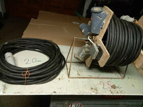 Stavební rozvaděč+20 m kabel